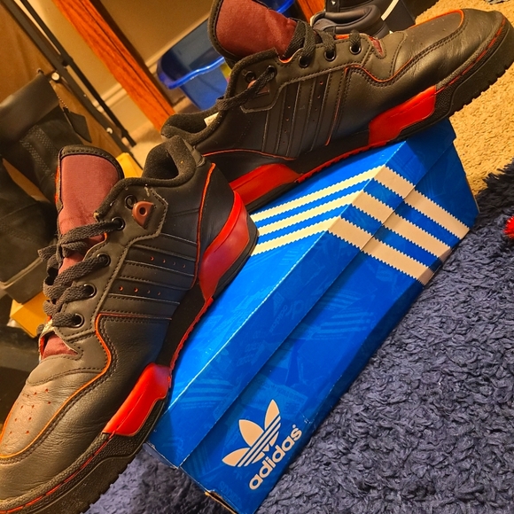 Shoes - Picture 2 of 5